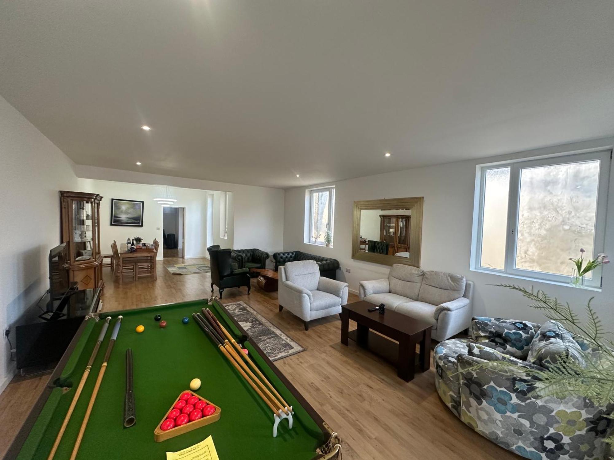 North London A Spacious 7 Bedroom House Accommodating Up To 18 People Complete With Own Gym And Table Tennis المظهر الخارجي الصورة